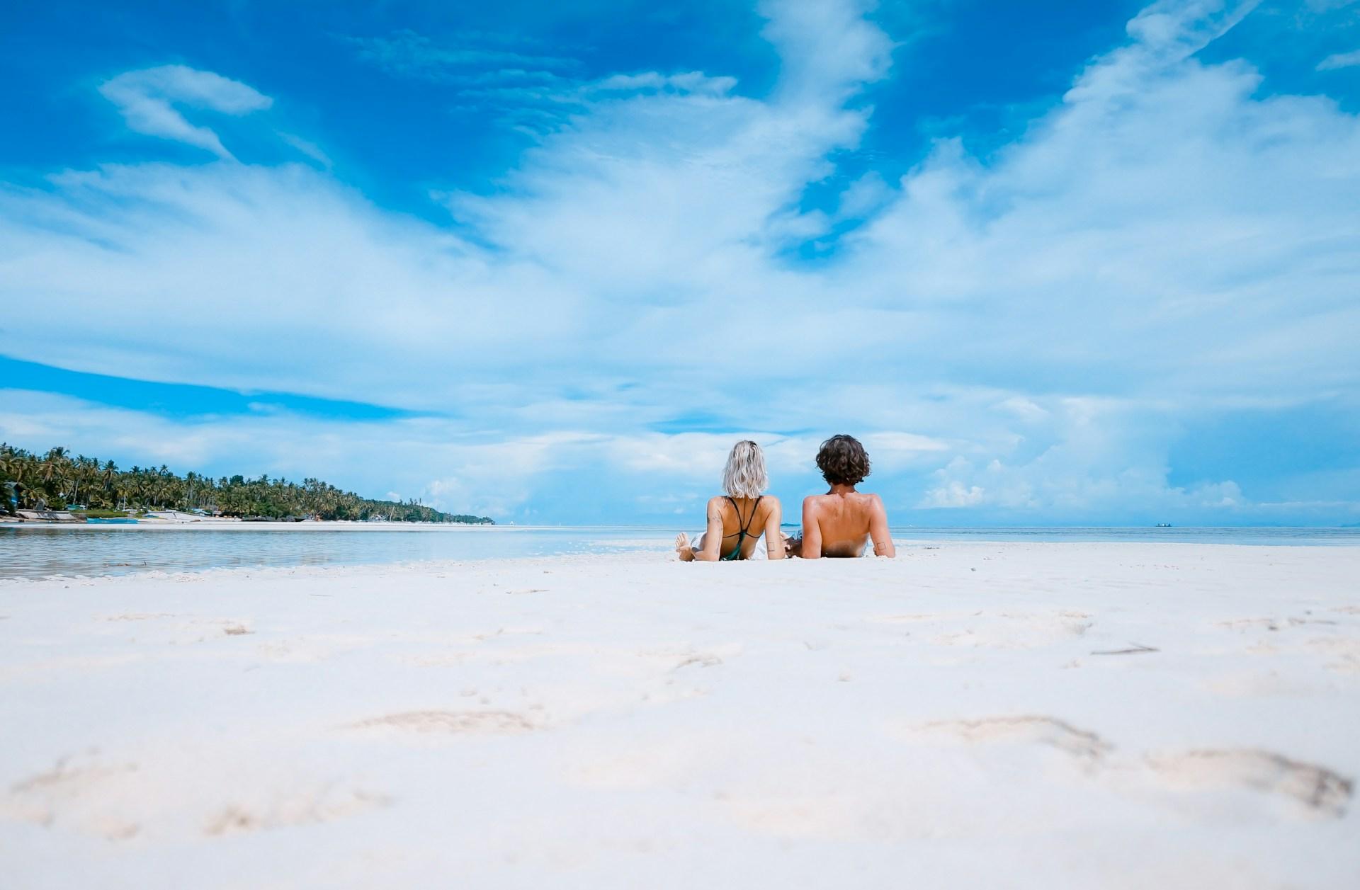 Les meilleurs endroits pour faire une demande en mariage à Antigua-et-Barbuda : Où vous pouvez être sûr qu'ils diront 'oui' ! - background banner